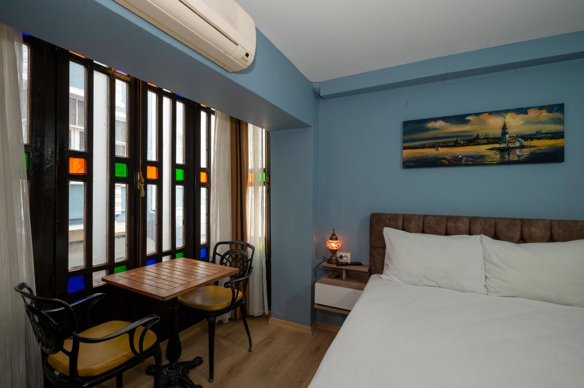 Taksim Antique Hotel Istanbul Exterior photo