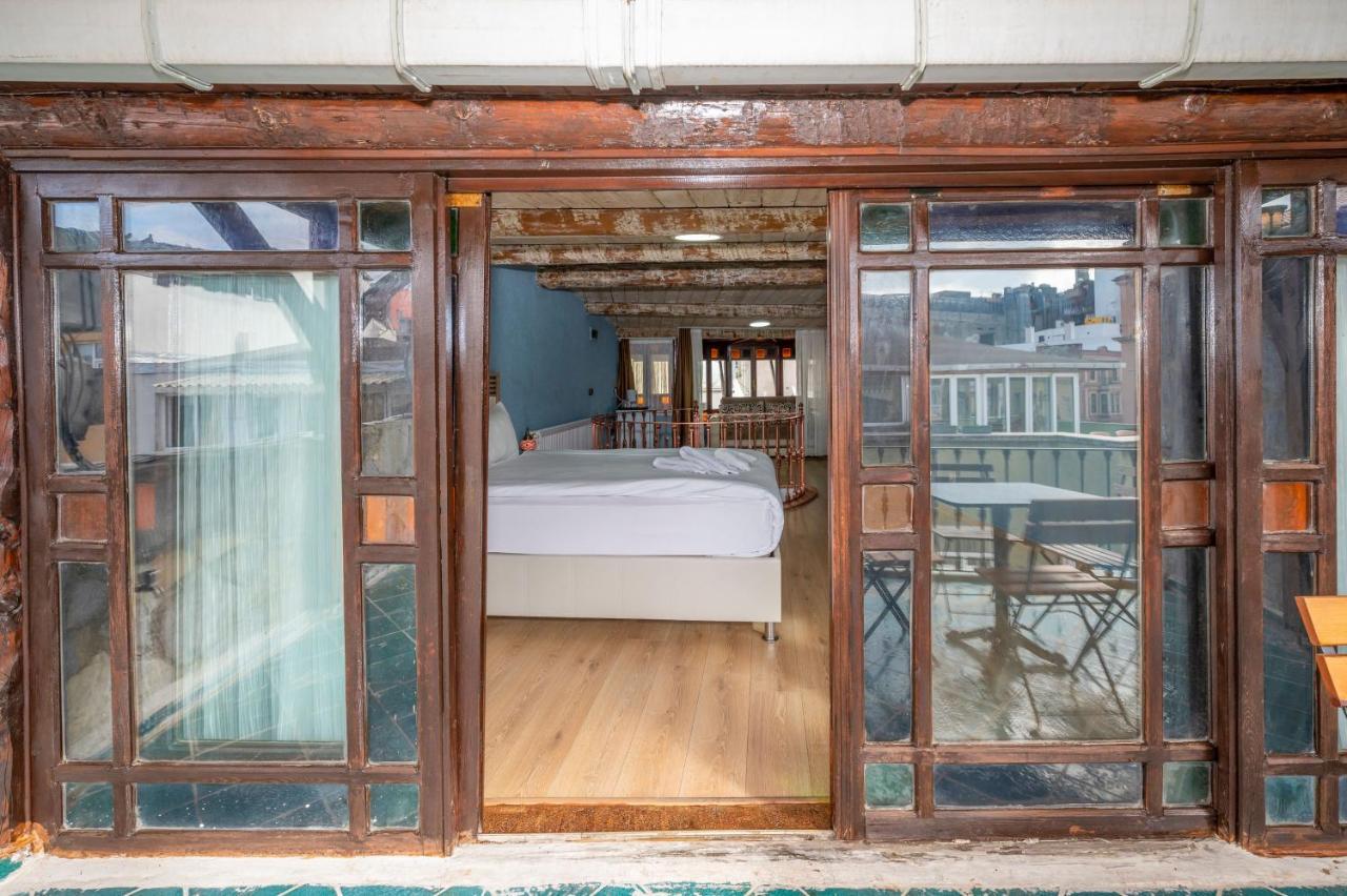 Taksim Antique Hotel Istanbul Exterior photo