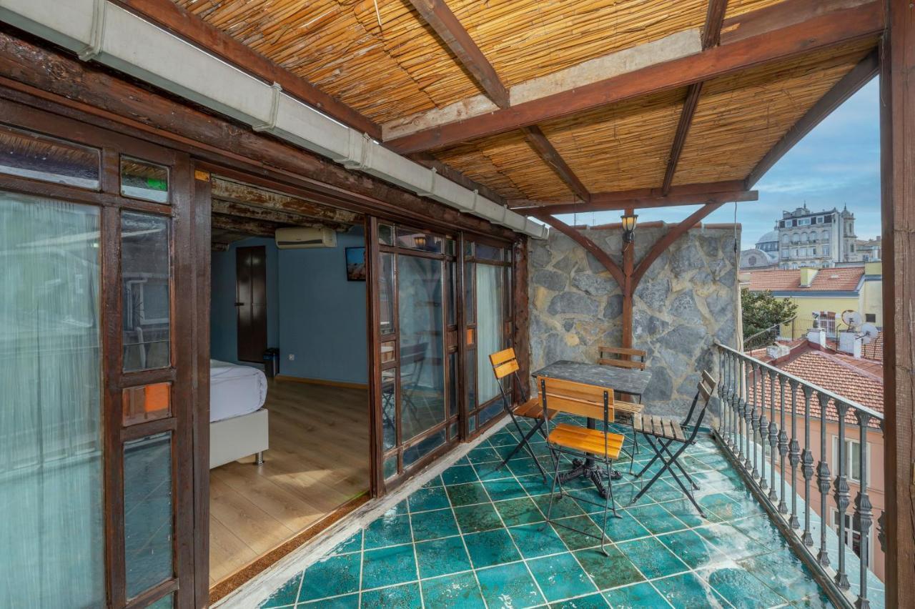 Taksim Antique Hotel Istanbul Exterior photo