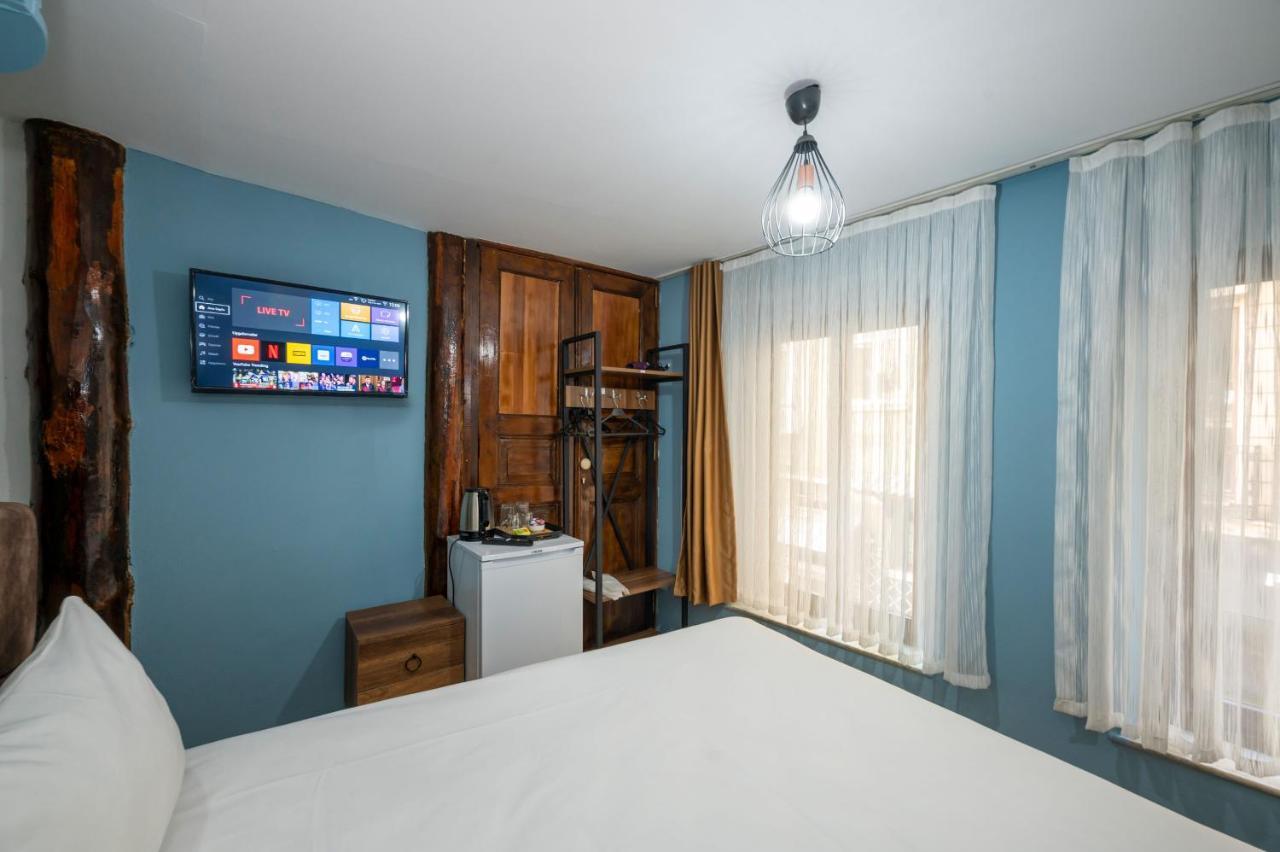 Taksim Antique Hotel Istanbul Exterior photo