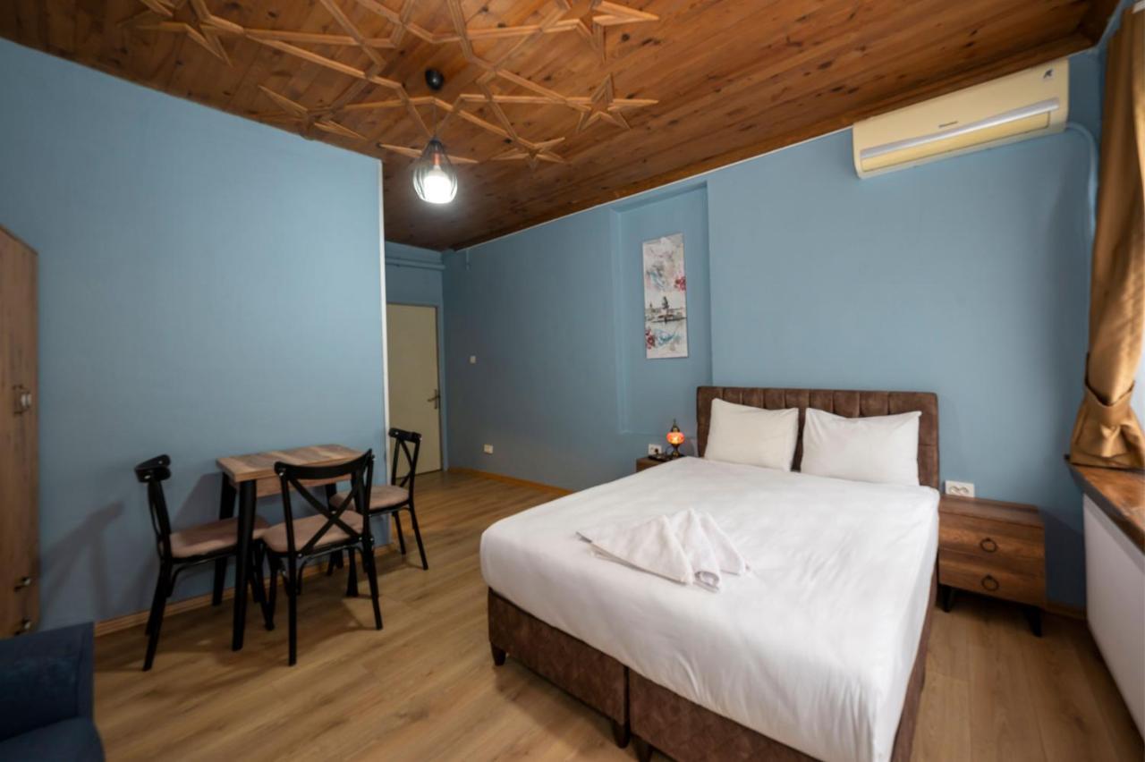 Taksim Antique Hotel Istanbul Exterior photo